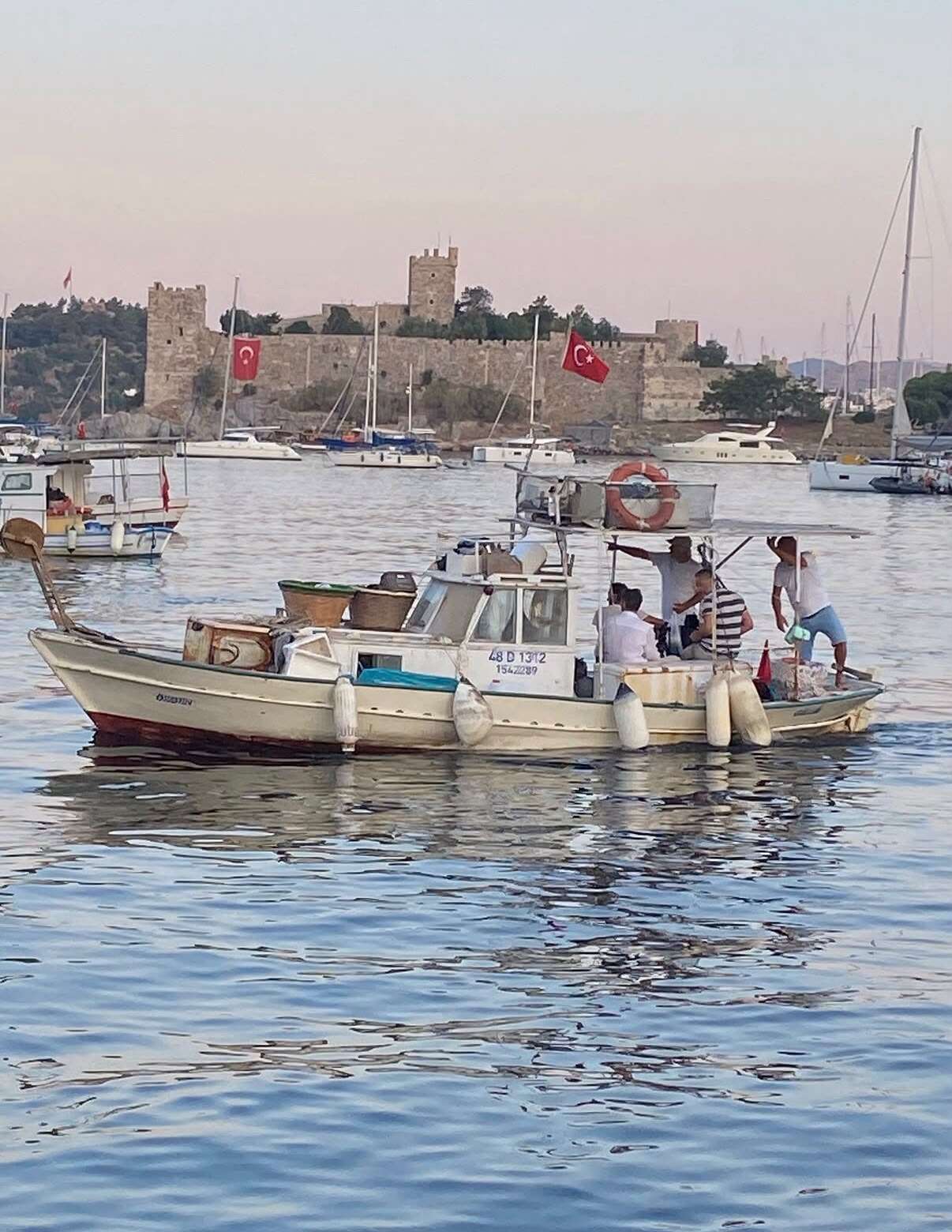 Selahattin Paşalı’nın Cevat Şakir’i Canlandırdığı “Filos” Belgeseli Bodrum’da Gösterime Giriyor 7
